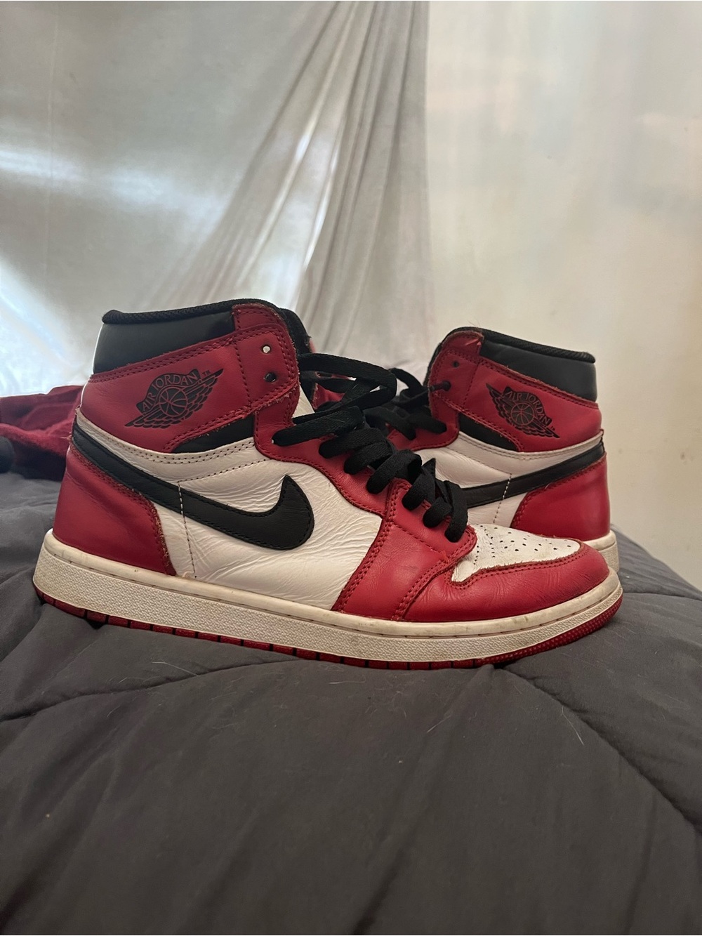 Nike Air Jordan 1 High Chicago OG -Red/White/Black size 11